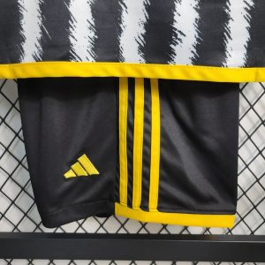 2023/2024 Kids Size Juventus Home Soccer Jersey 1:1 Thai Quality