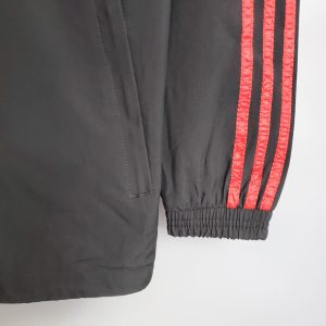 2021 Manchester United Jersey Windbreaker Black(White-Red Edge)