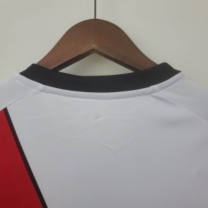 2022/2022 Rayo Vallecano Home Football Shirt