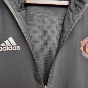 2021 Manchester United Jersey Windbreaker Black(White-Red Edge)